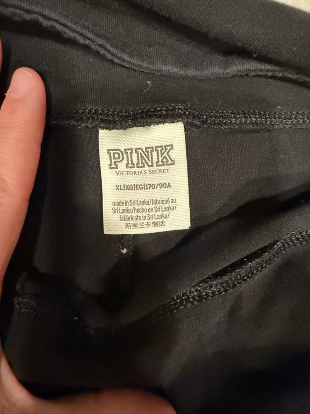 PINK Victoria's Secret Black Leggings with White Logo Tag - Picture 2 of 2